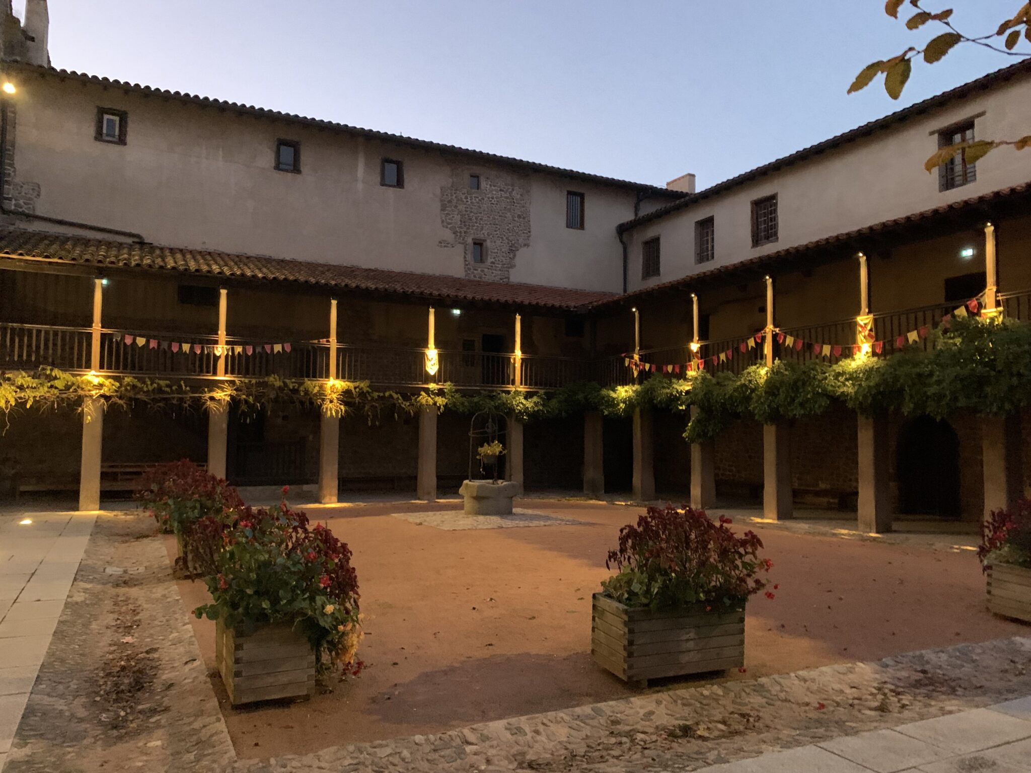 Galeries du cloître - salle de reception